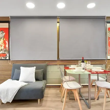 Estudio Con Encanto En Pleno Centro De - Ramon Y Cajal 17 2 D